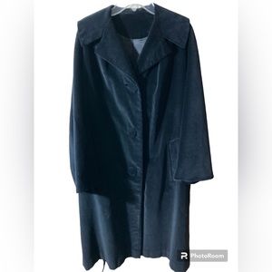 Fabulous 1960’s Black Velvet Coat Marguerite Rubel Size Large Extra Large